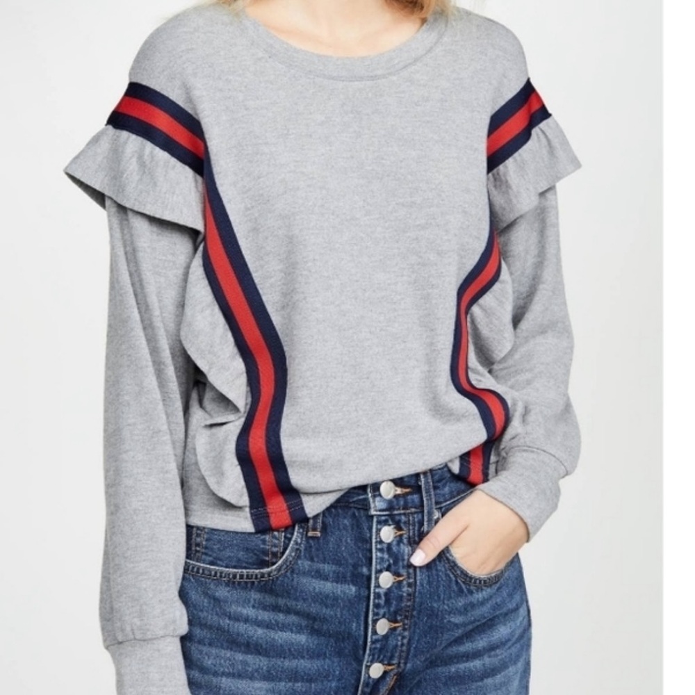 BB Dakota Gray Sweatshirt with ruffle detail
